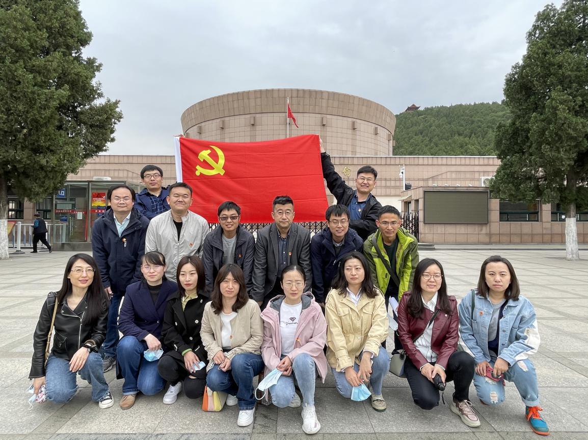 “傳承紅色基因，弘揚革命精神”——環(huán)境評價黨支部到濟南戰(zhàn)役館開展主題黨日活動